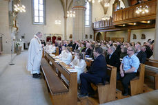 1. Heilige Kommunion in St. Crescentius (Foto: Karl-Franz Thiede)